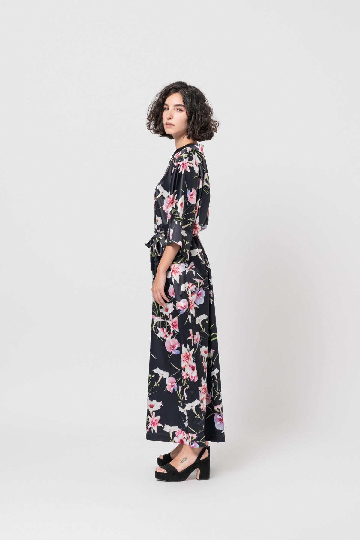 Blossom Tunnel Caftan